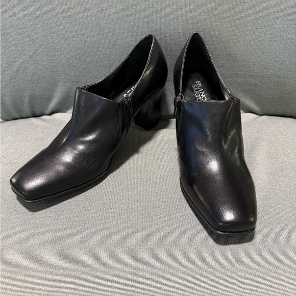 Franco Sarto black faux leather dress booties W/square toe and block heel 9.5 - Picture 2 of 11